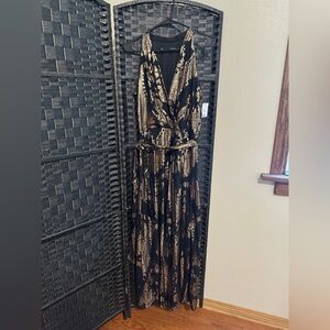 Elegant Black and Gold Maxi Dress